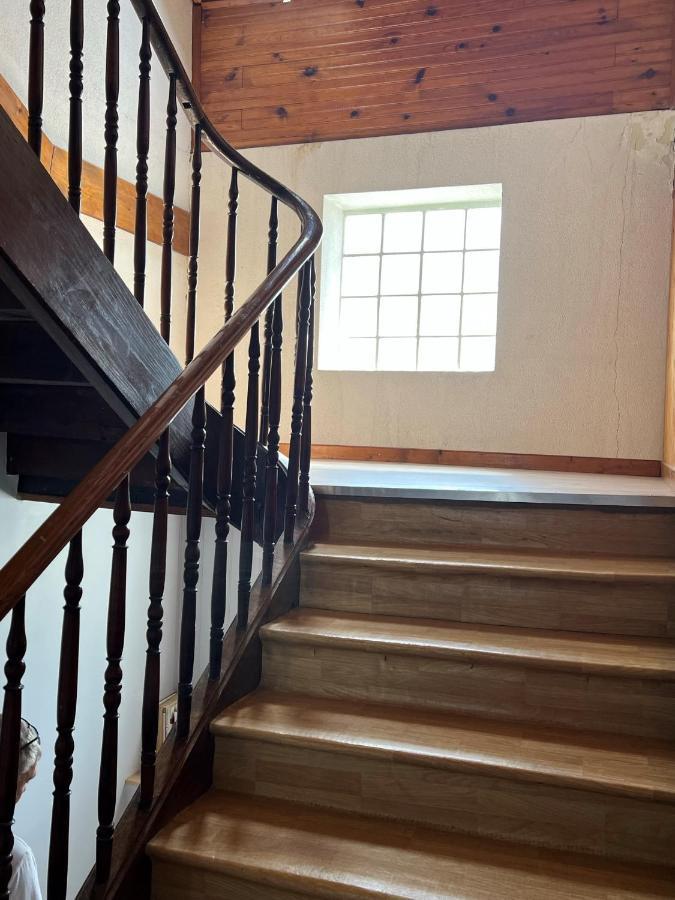 Top Floor Apartment With Mountain Views In The Centre Of Argeles Gazost Kültér fotó